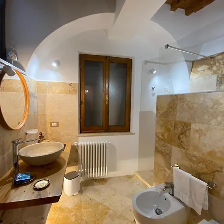 Lastamperia19 Camere-rooms بيت ضيافة *