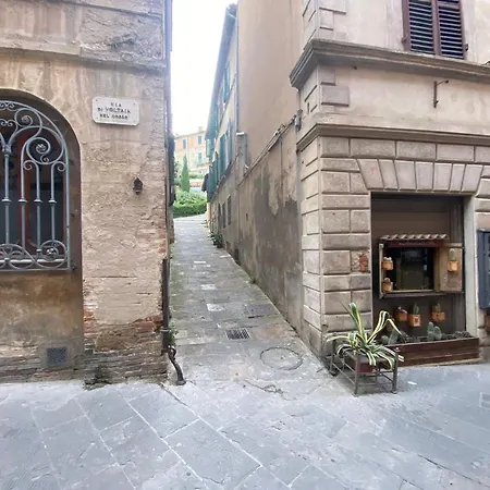 Maison d'hôtes Lastamperia19 Camere-rooms Montepulciano Stazione
